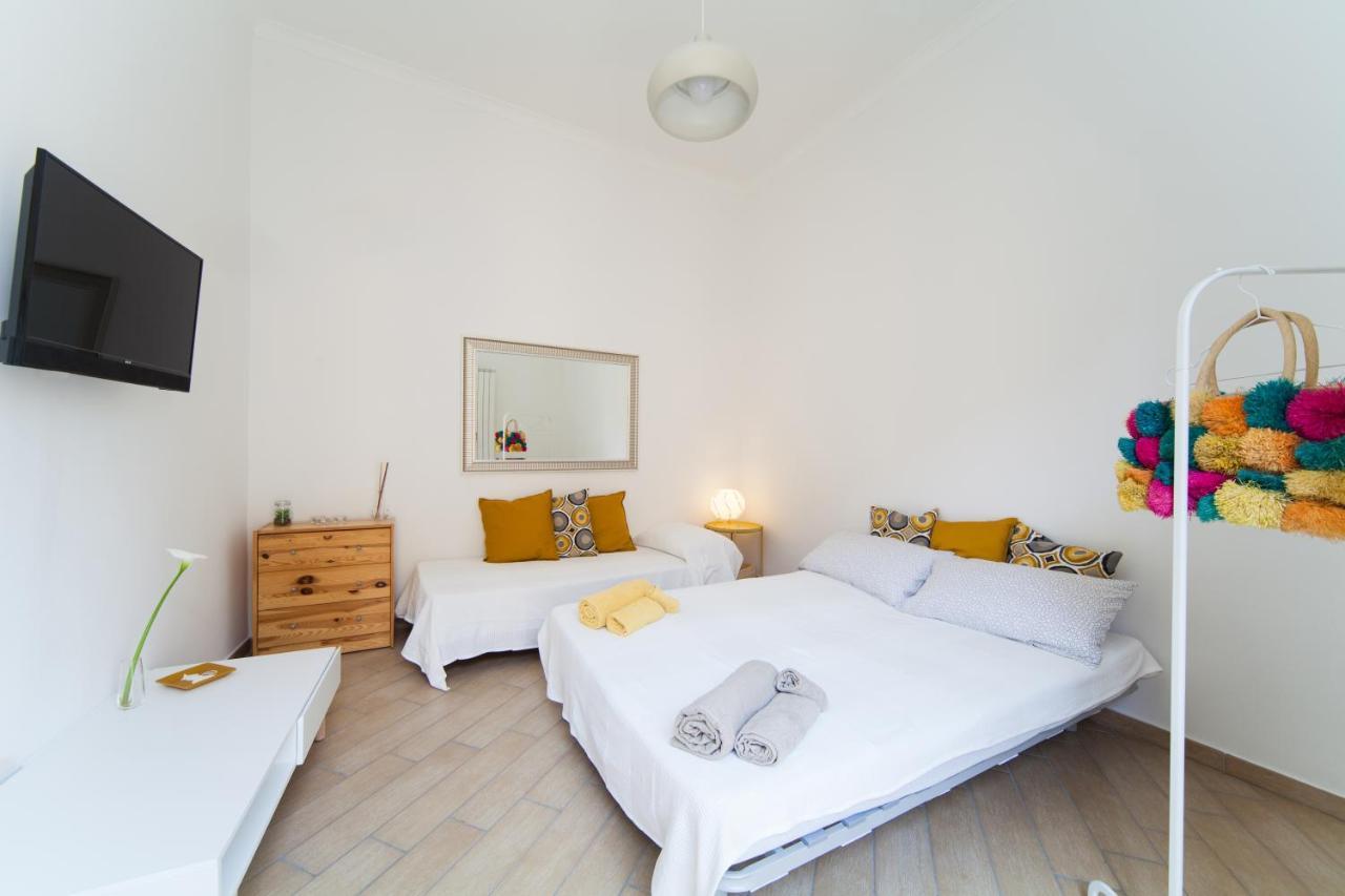 Napoli Centro Suite - Duomo Apartment Εξωτερικό φωτογραφία